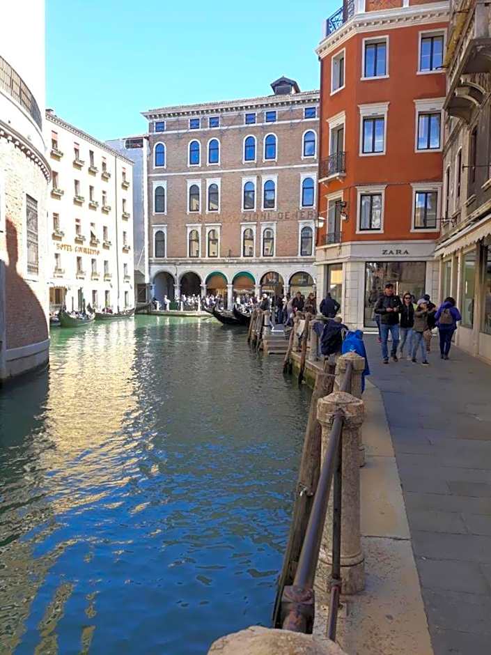 Venice Romantic Views