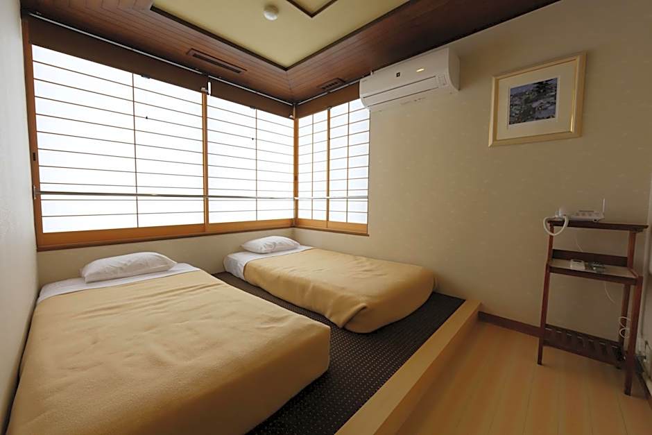 Tazuru