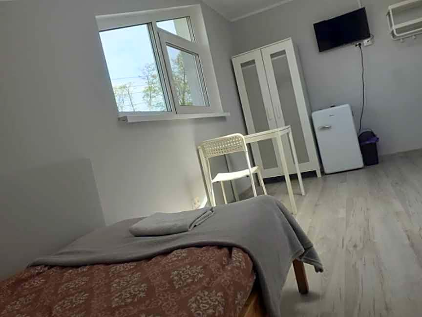 Hostelik Przy Przystanku