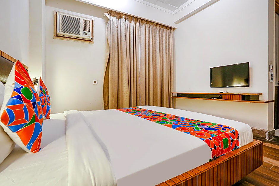 FabHotel Infinity Nest Sushant Lok