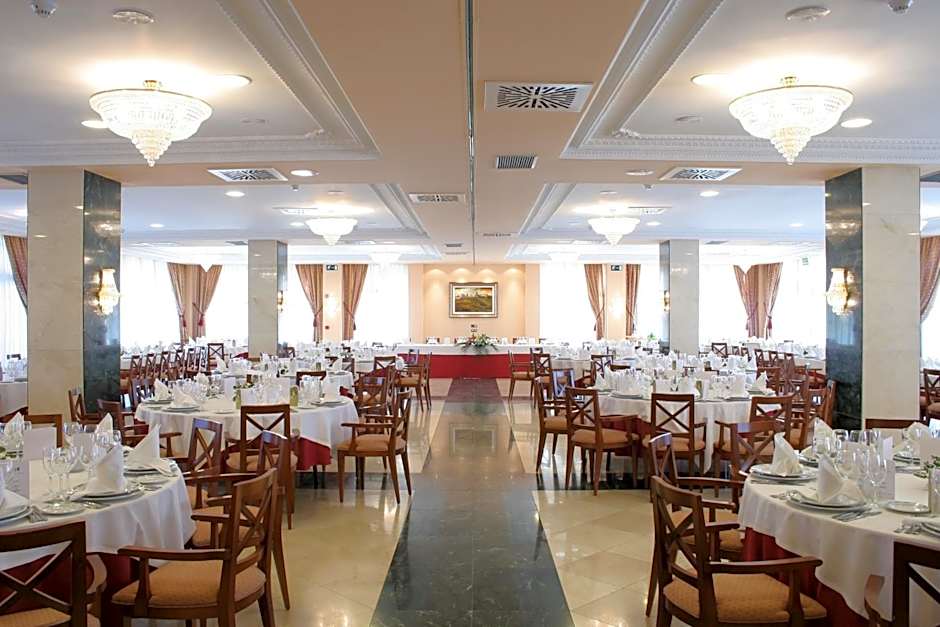 Hotel Villa De Almazan