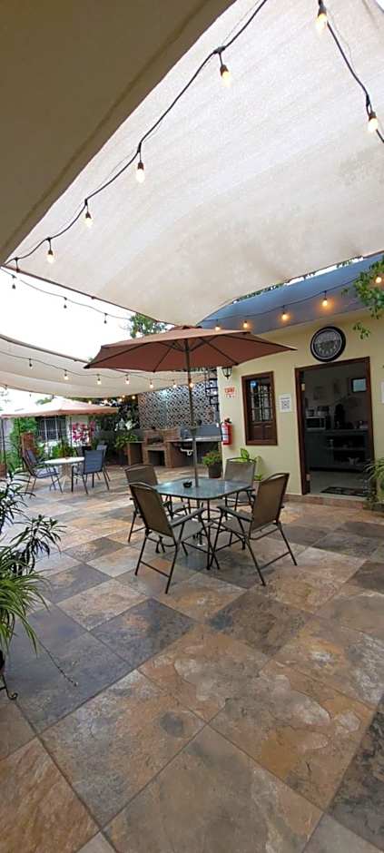 Doña Adelina House