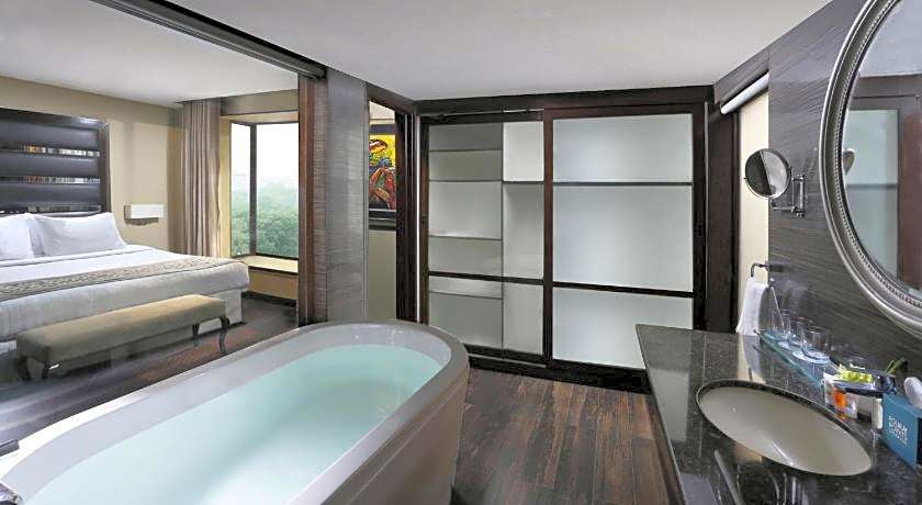 Four Points by Sheraton Lahore