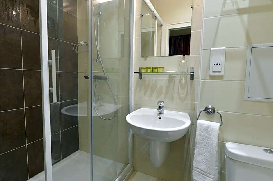 Hotel Du Quai De Seine