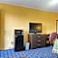 Rodeway Inn & Suites Plymouth Hwy 64