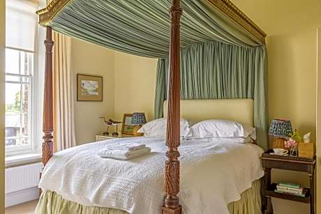 Double Room with Four Poster Bed
