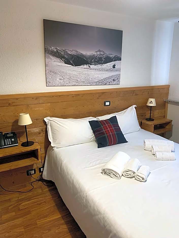 Hotel Coeur Du Village