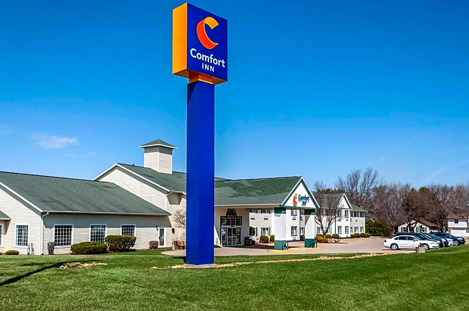Comfort Inn Dyersville Near the Field of Dreams