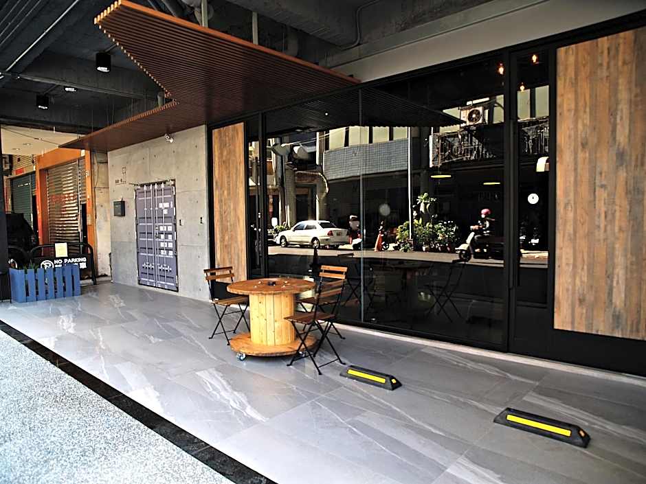 18th prussianblueinn