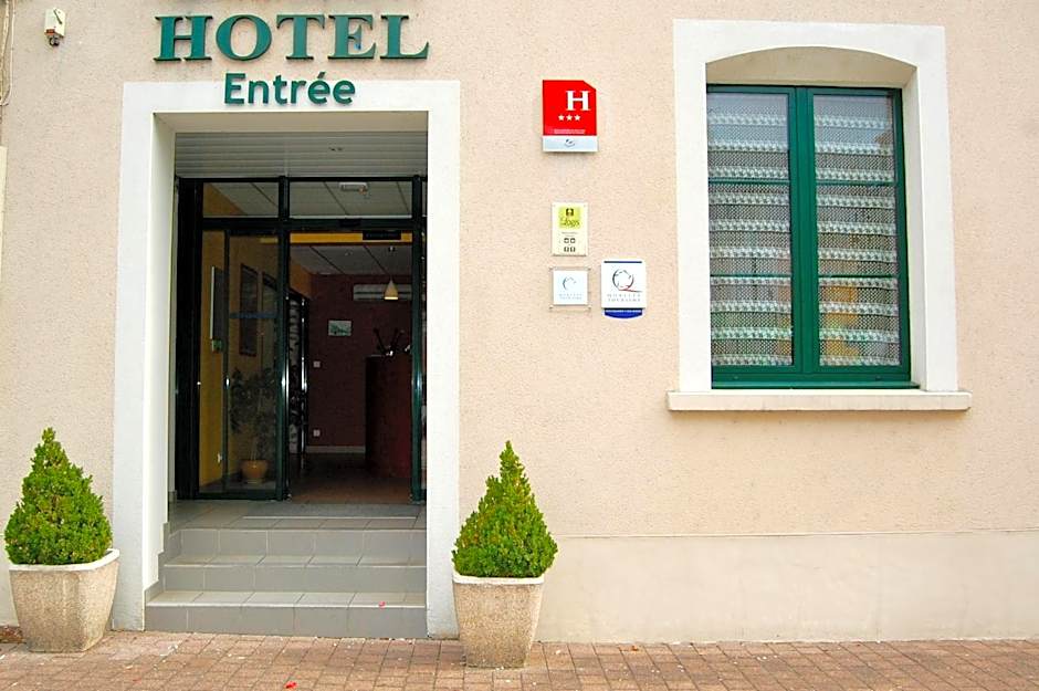 Logis Hôtel & Restaurant - Le Saint-Louis