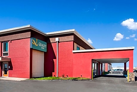 Quality Inn Near Pimlico Racetrack