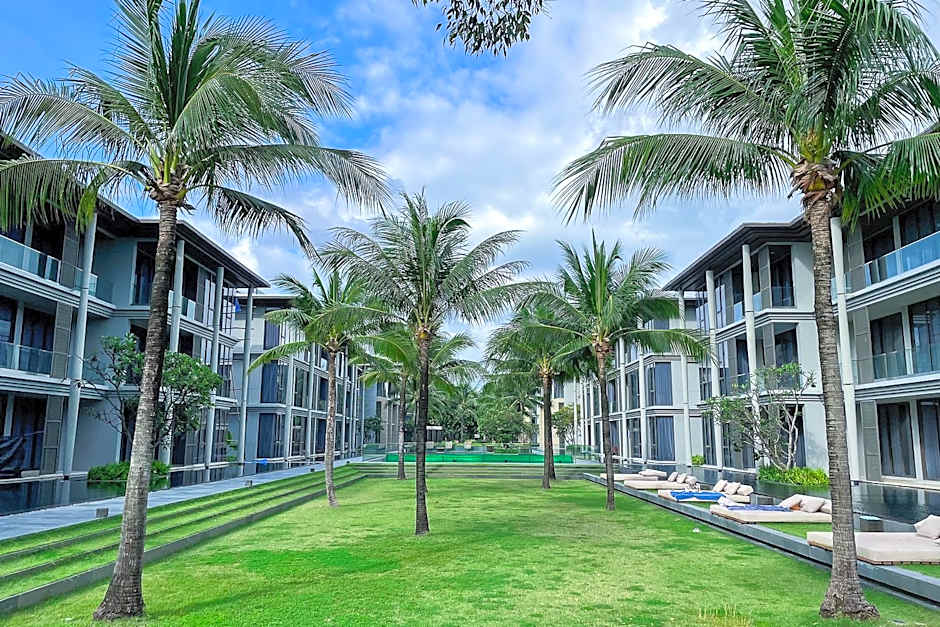Baan Mai Khao - 2 Bedroom Luxury Condo - Direct Pool & Beach Access