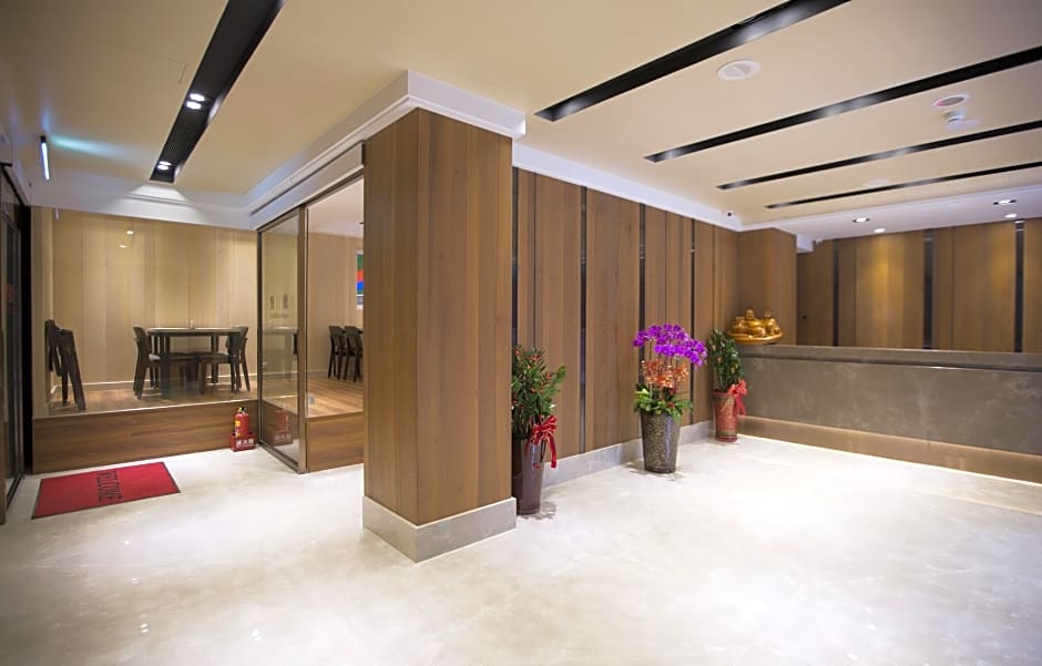 Taipei Noble Hotel