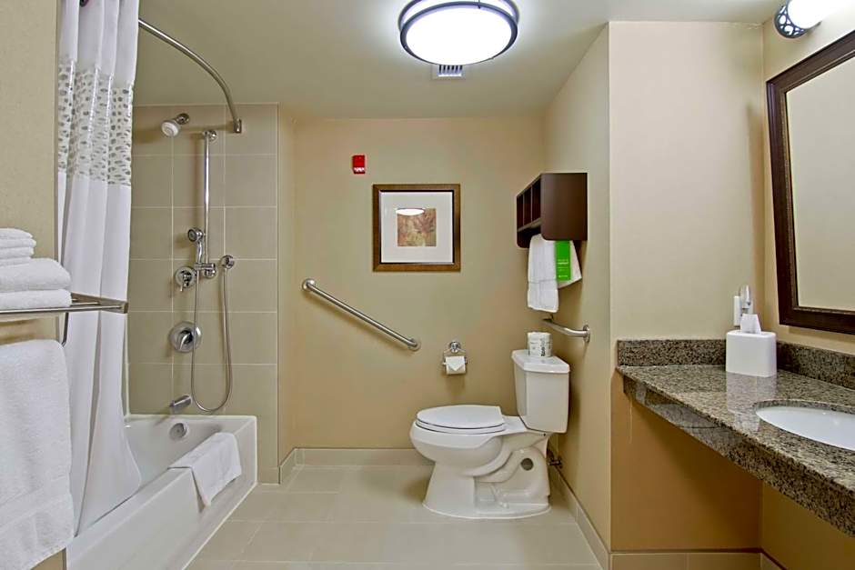 Hampton Inn By Hilton North Bay