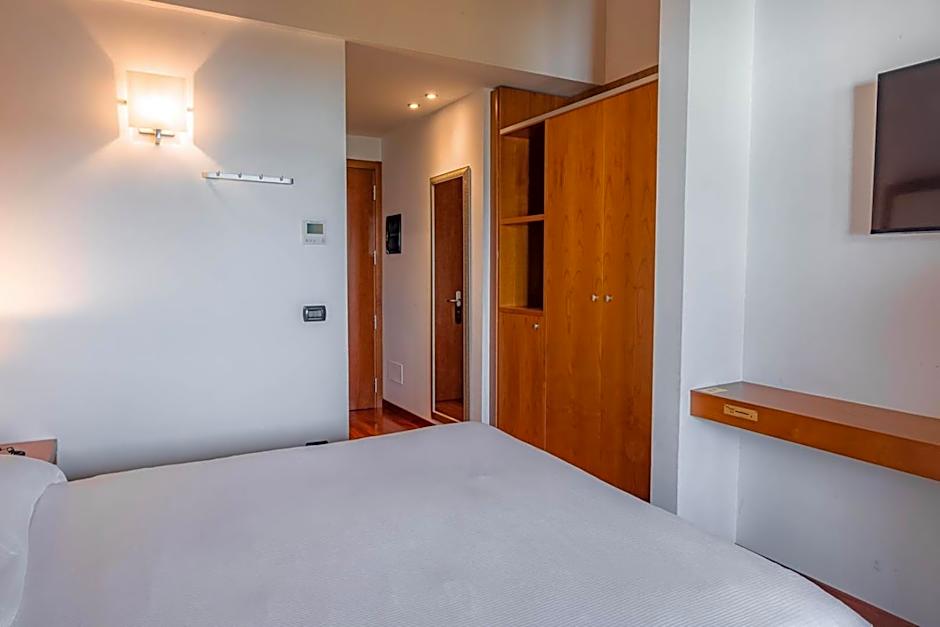 Hotel Mavino