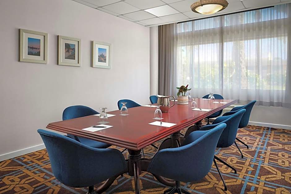 Sheraton Ontario Airport Hotel