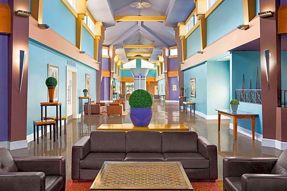 Royal Hotel Edmonton Airport Trademark Collection by Wyndham