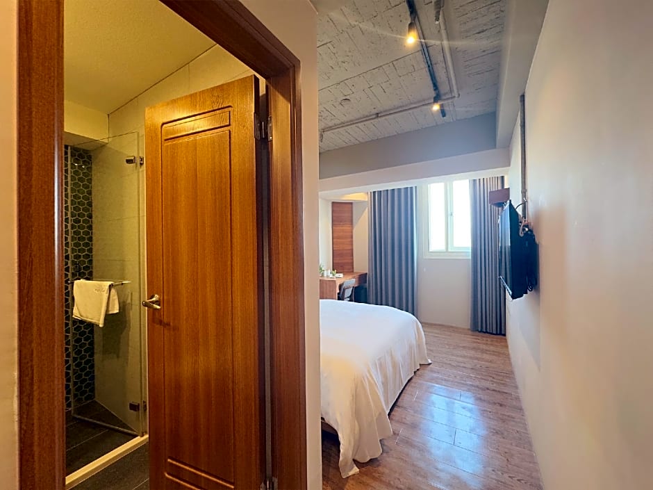 Roaders Hotel Tainan Chengda