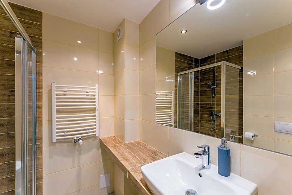 Bory6a Apartamenty & Free Parking