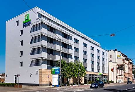 Holiday Inn Express Frankfurt Messe By IHG