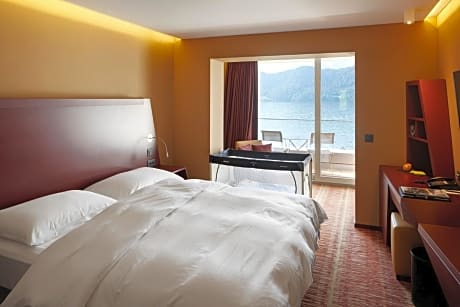 Superior Double Room with Lake View