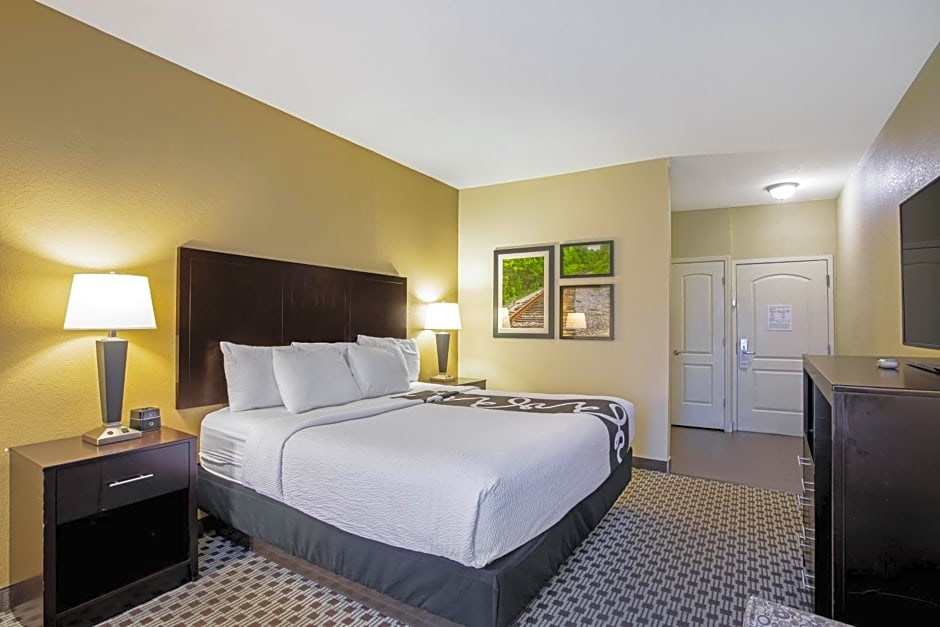 La Quinta by Wyndham Lexington South / Hamburg