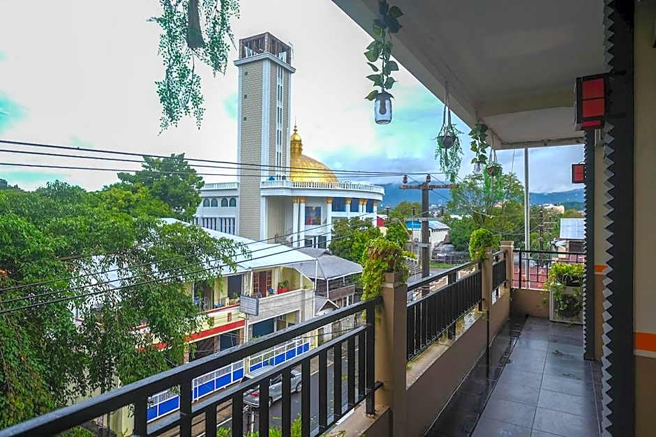 RedDoorz @ Jalan Pramuka Manado