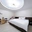 KNox Hotel