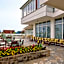 Hotel Caesar Bed and Breakfast
