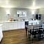 Falls Lodge & Suites