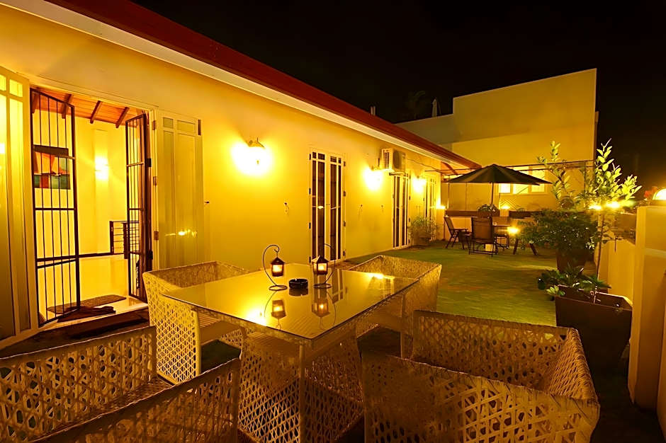 Blue Water Boutique Hotel