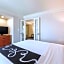 La Quinta Inn & Suites by Wyndham Dallas Plano West