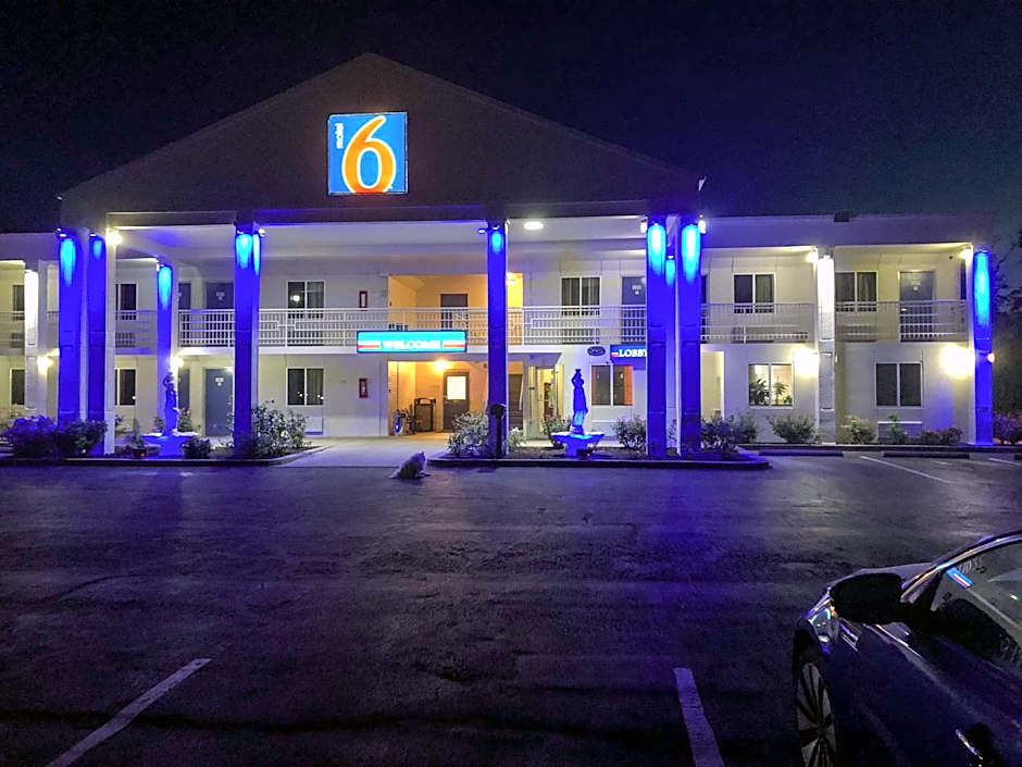 Motel 6-Martinsburg, WV