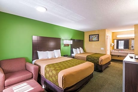 2 Double Beds, Nonsmoking, Accessible