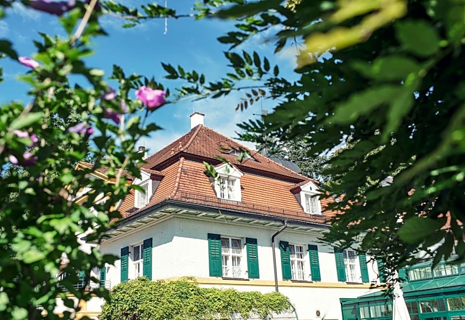 Biohotel Schlossgut Oberambach