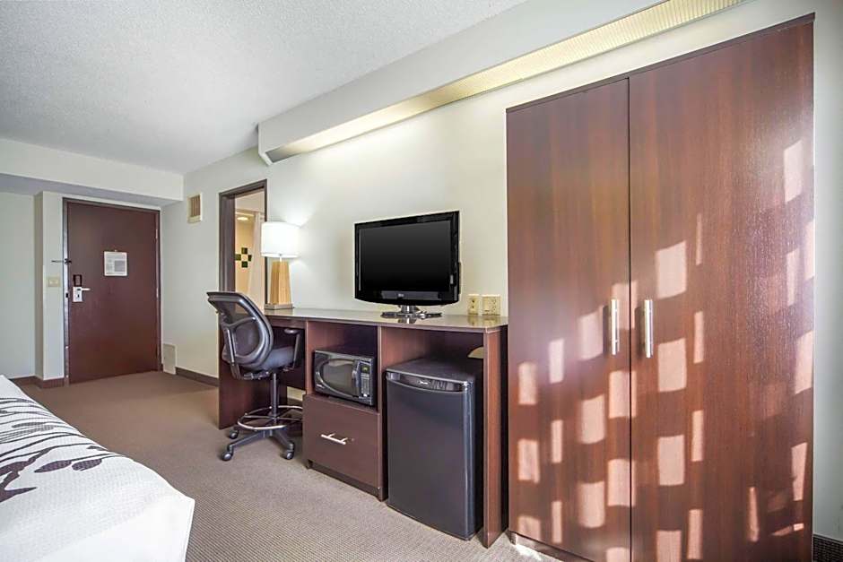 Sleep Inn & Suites Columbus