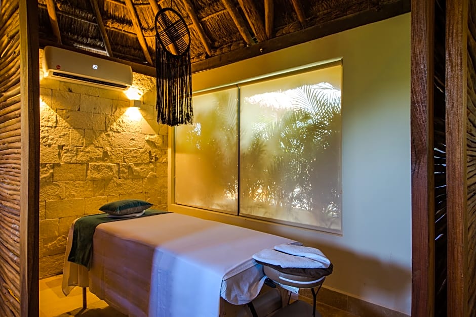 Naay Tulum Curamoria Collection