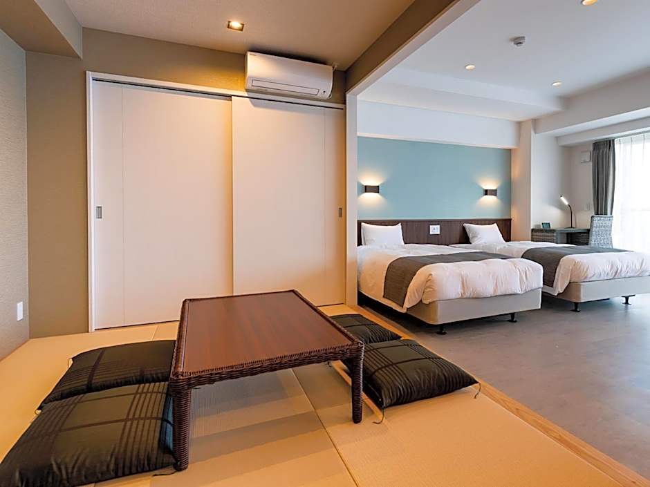 Photo 1 of 10 of Condo, Low Floor