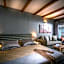 Omiros Boutique Hotel (Adults Only)