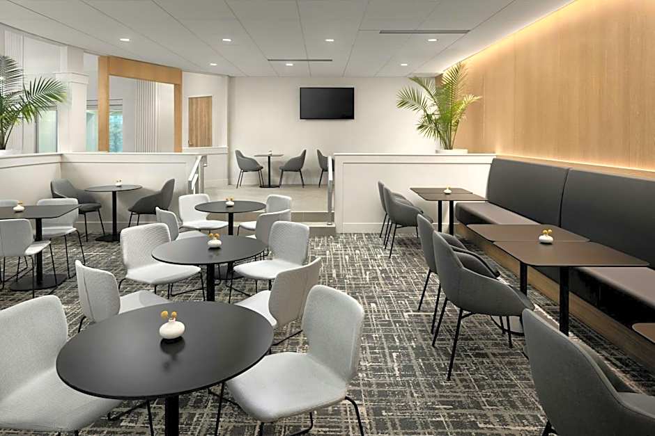 AC Hotel Portland Lake Oswego
