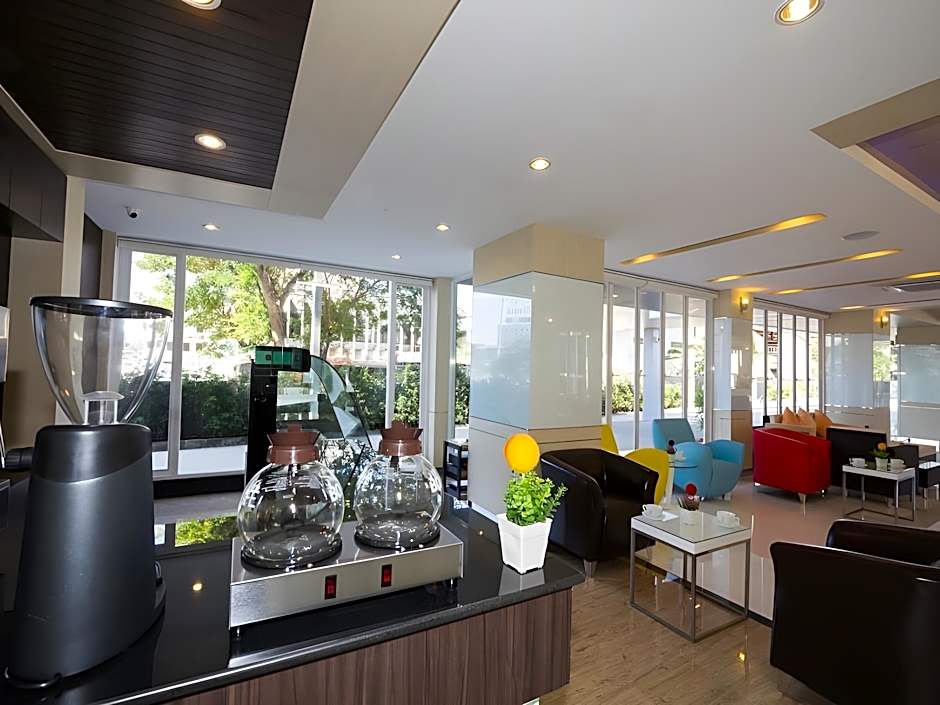 The Ozone Boutique Hotel