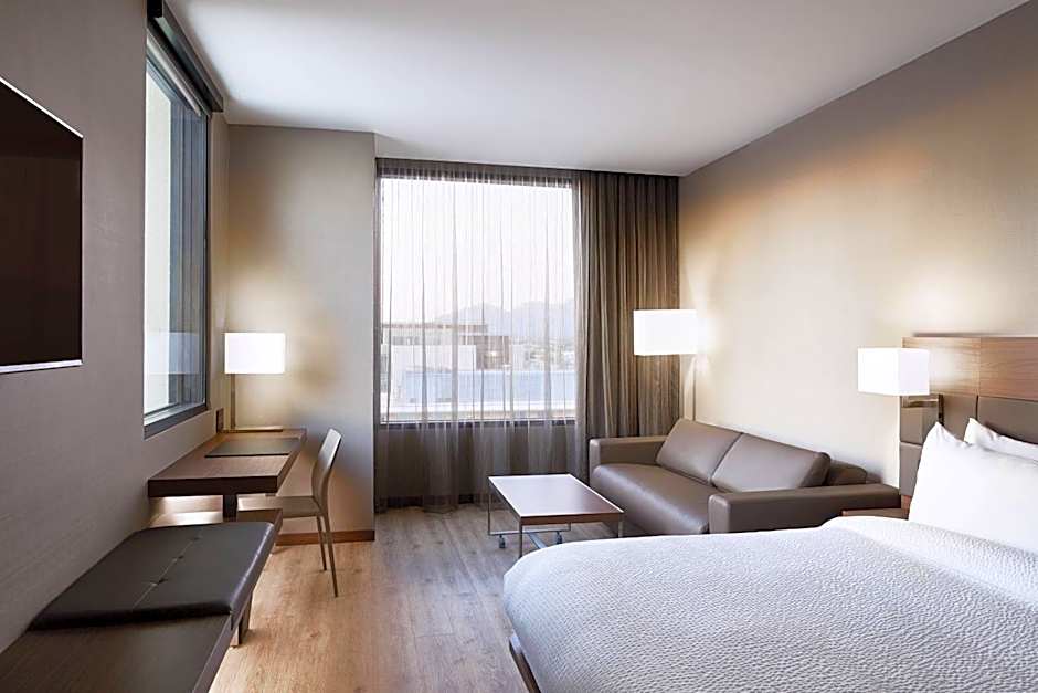 AC Hotel by Marriott Tucson Downtown