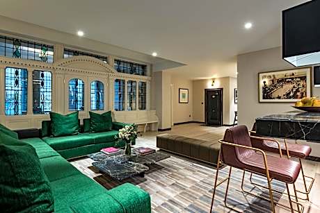 The Boardroom, 1 Bedroom Deluxe Suite, 1 King