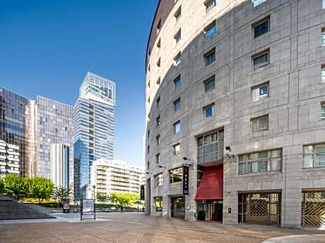 NEST Paris La Defense - MGallery