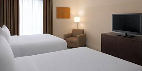 2 Double Beds Standard Balcony
