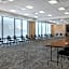 Holiday Inn Express And Suites St.Thomas. By IHG
