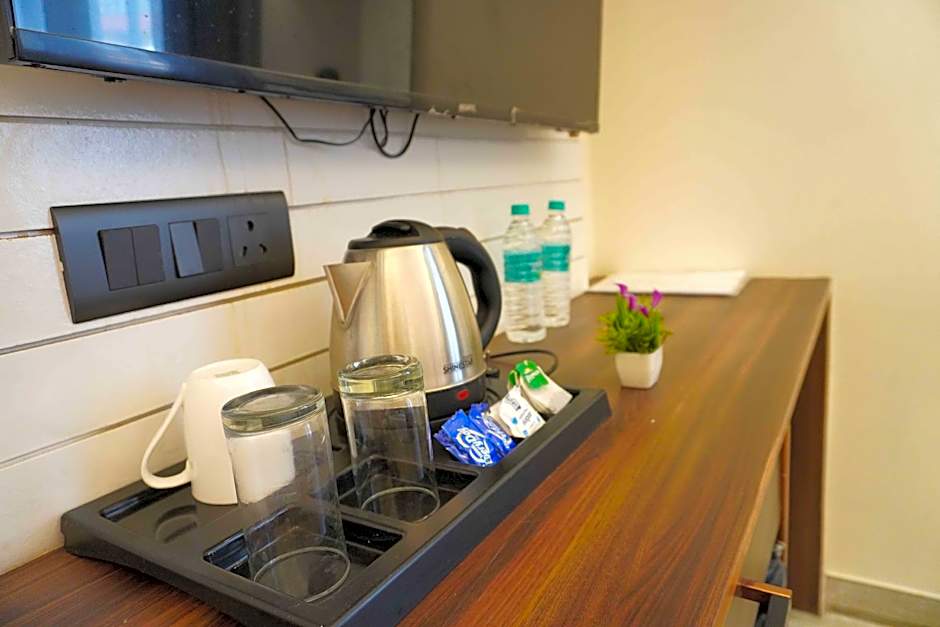 Raksha Suites & Banquet Greater Noida