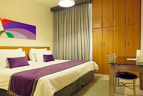 One Bedroom Suite
