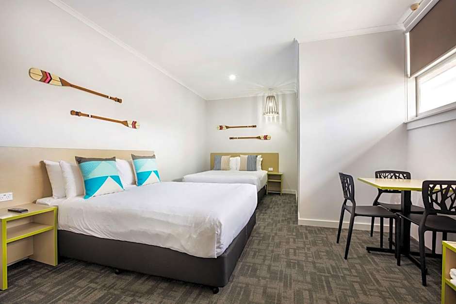 Nightcap at Caringbah Hotel