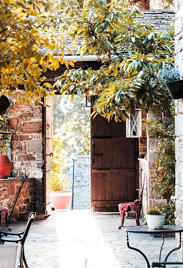 Shamrock Elati Retreats